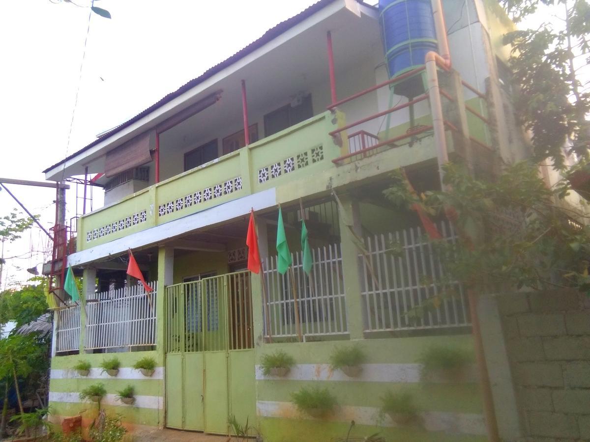 Casaoro Homestay Пуэрто-Принцеса Экстерьер фото
